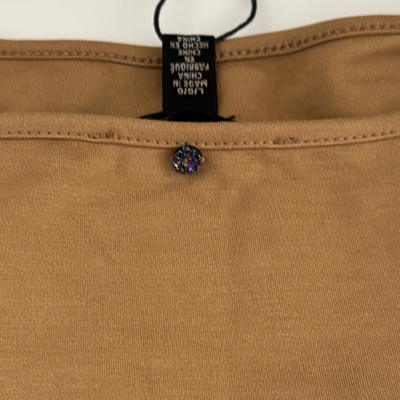 Tan Women's Top - Picture 4 of 6